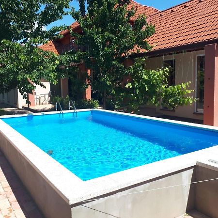 Alsóörs Ferienhaus Judit מראה חיצוני תמונה