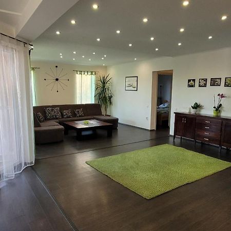Alsóörs Ferienhaus Judit מראה חיצוני תמונה