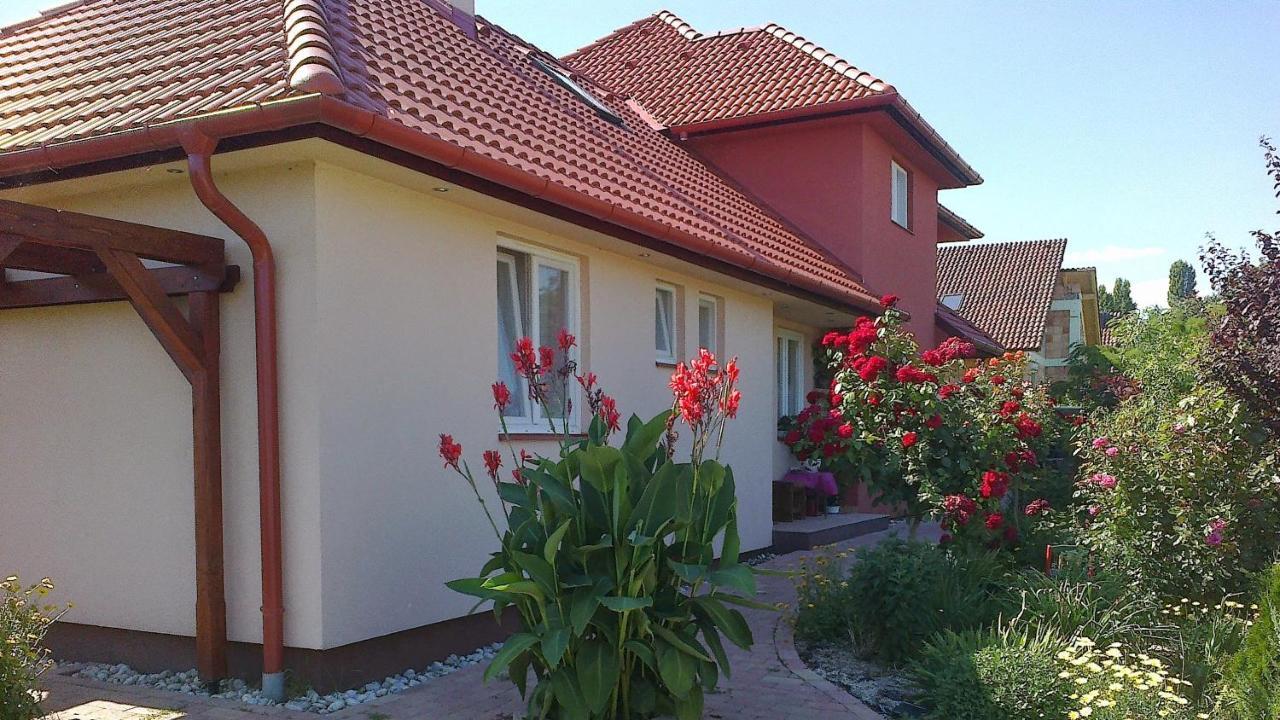Alsóörs Ferienhaus Judit מראה חיצוני תמונה