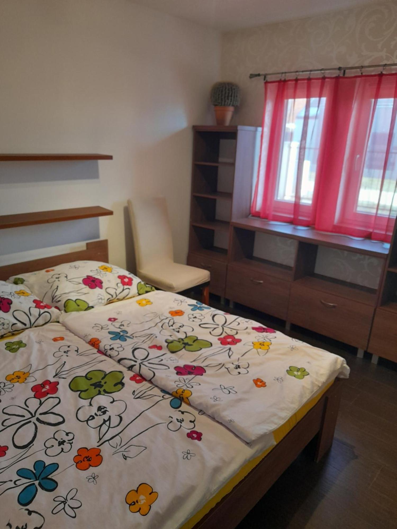 Alsóörs Ferienhaus Judit מראה חיצוני תמונה